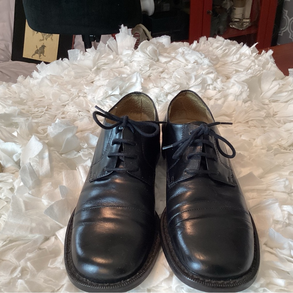 BCBG Maxazria Womens Oxford